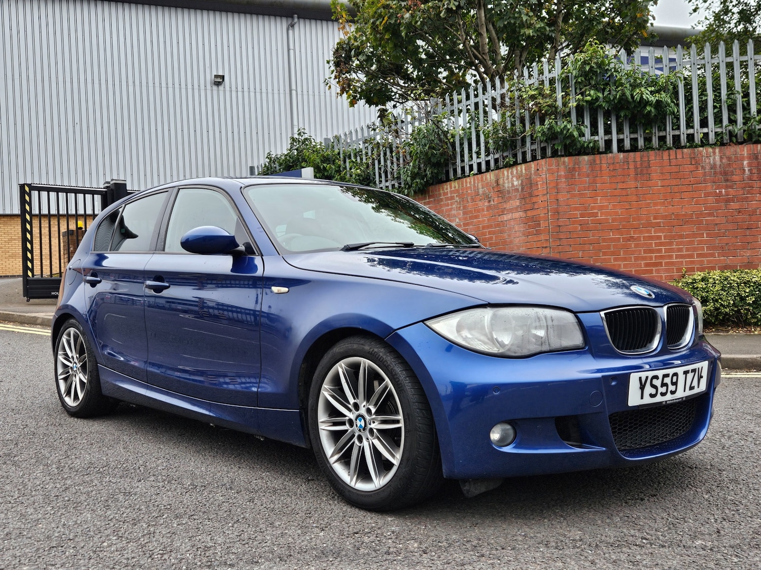 Used BMW 1 Series 2010 for sale - 76226153: Photo 2