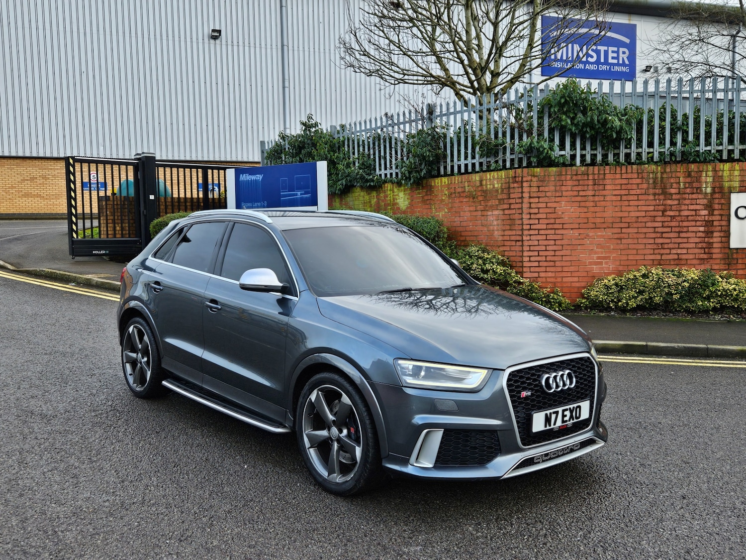 Used Audi RS Q3 2014 for sale - 77387836: Photo 1