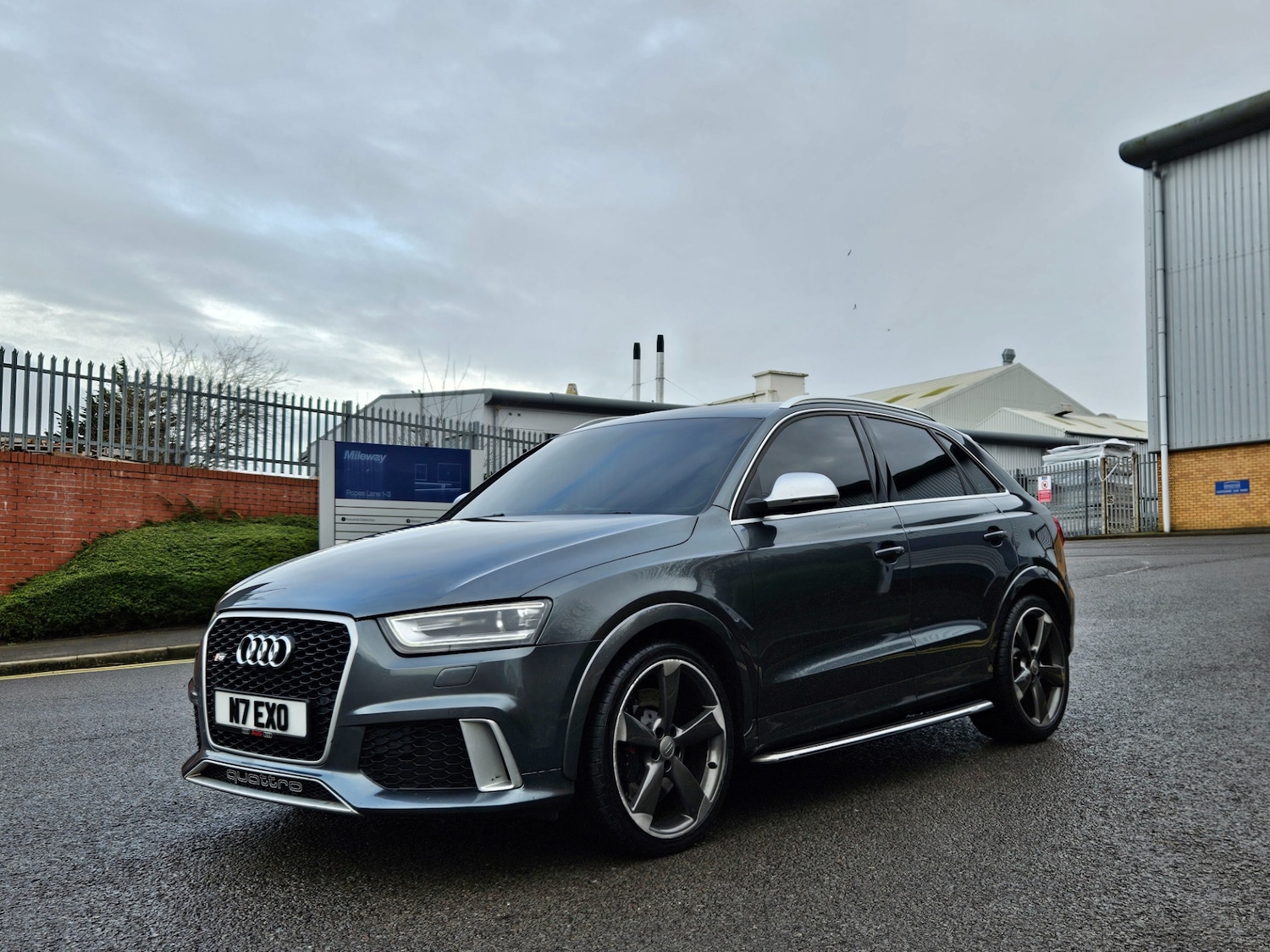 Used Audi RS Q3 2014 for sale - 77387836: Photo 11