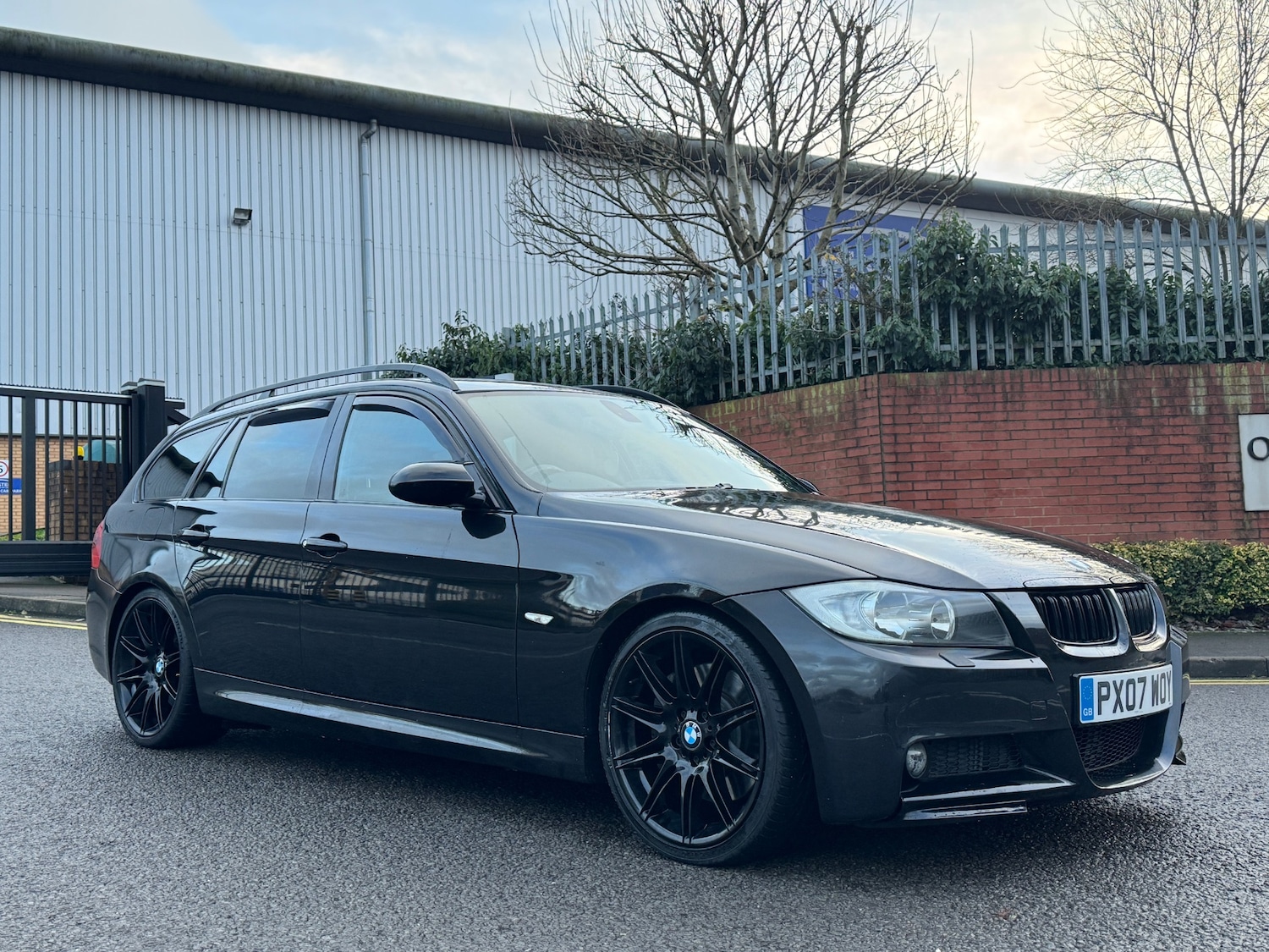 Used BMW 3 Series 2007 for sale - 77018118: Photo 2