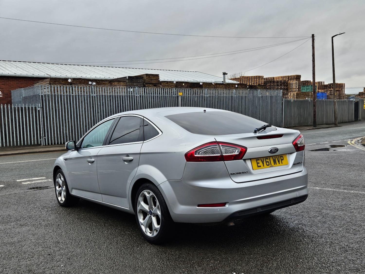 Used Ford Mondeo 2011 for sale - 77915481: Photo 7