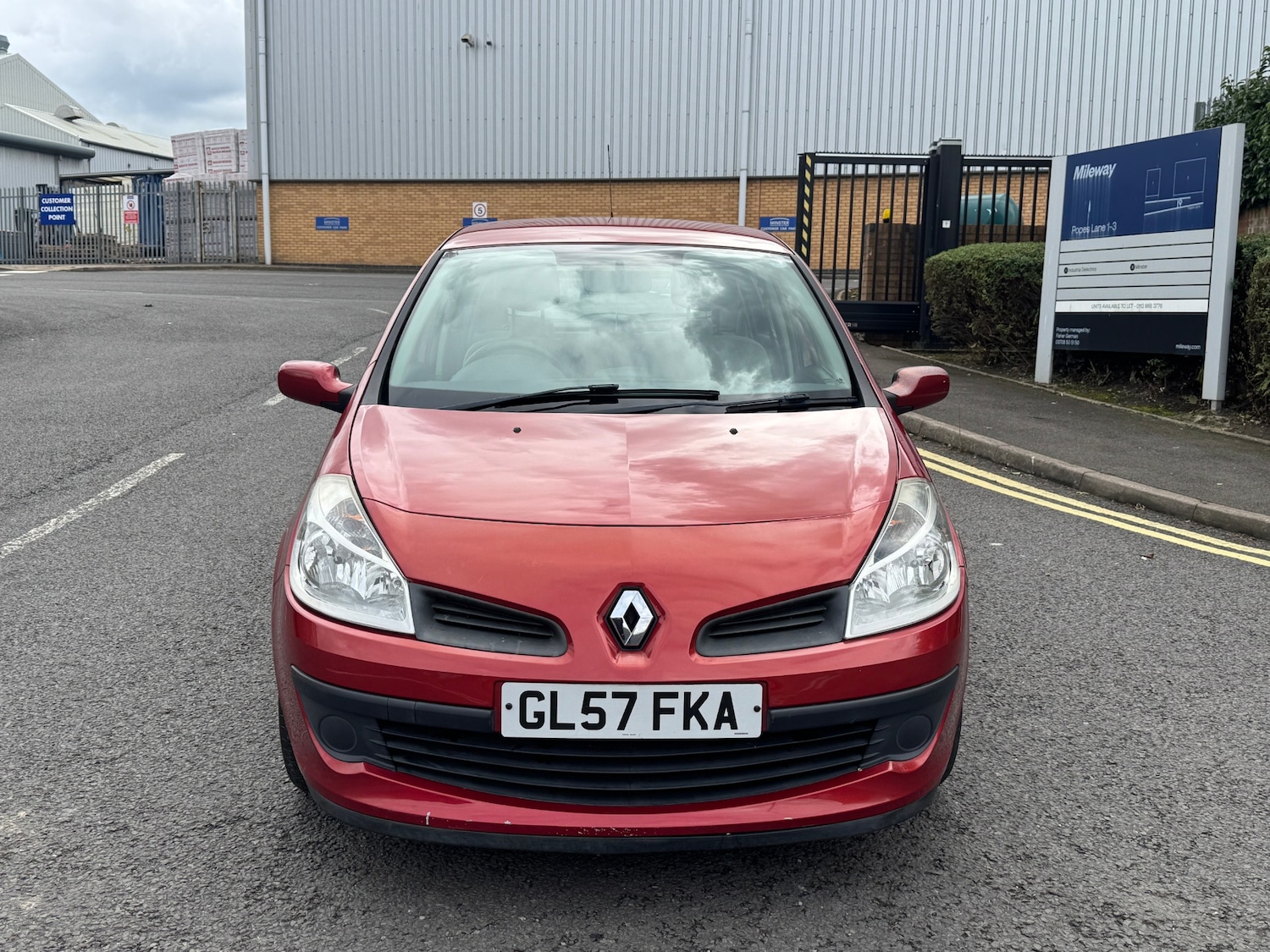 Used Renault Clio 2007 for sale - 76856290: Photo 4