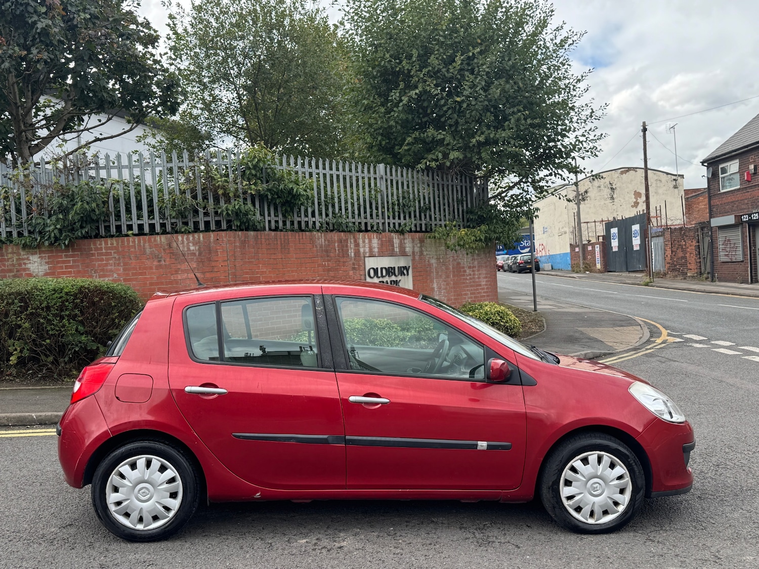 Used Renault Clio 2007 for sale - 76856290: Photo 5