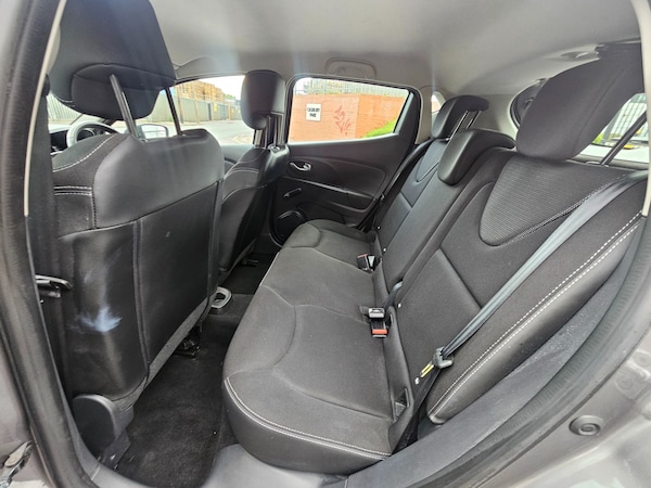 Used Renault Clio 2015 for sale - 74454577: Photo 16