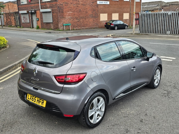 Used Renault Clio 2015 for sale - 74454577: Photo 6