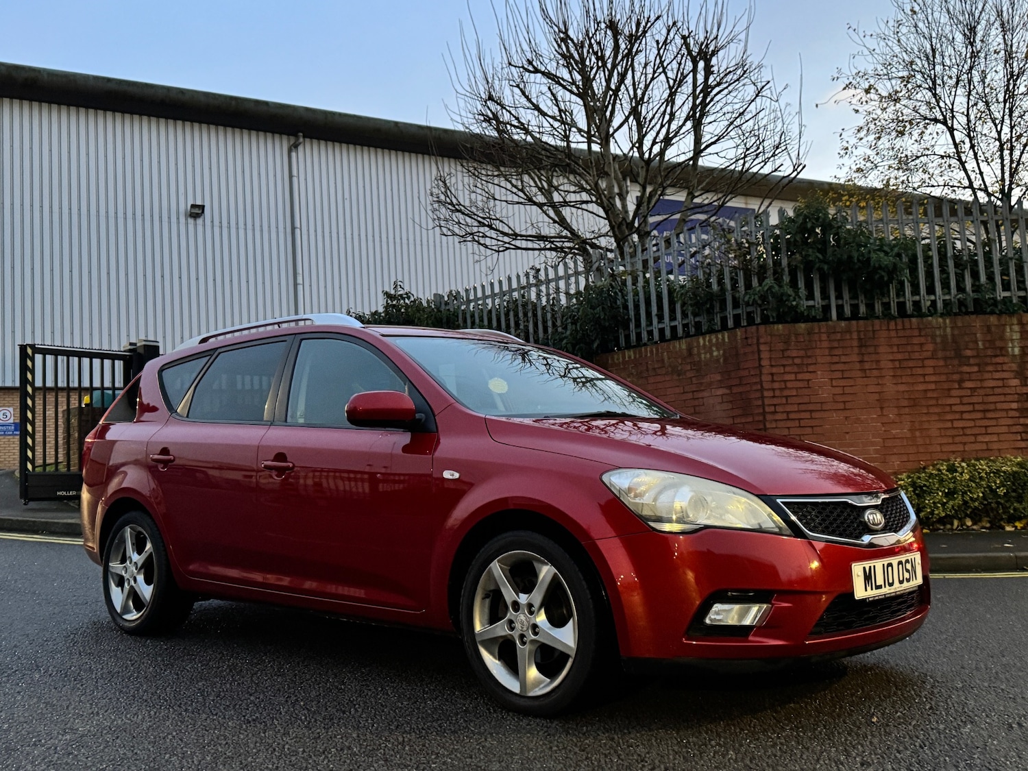 Used Kia Ceed 2010 for sale - 76940254: Photo 2
