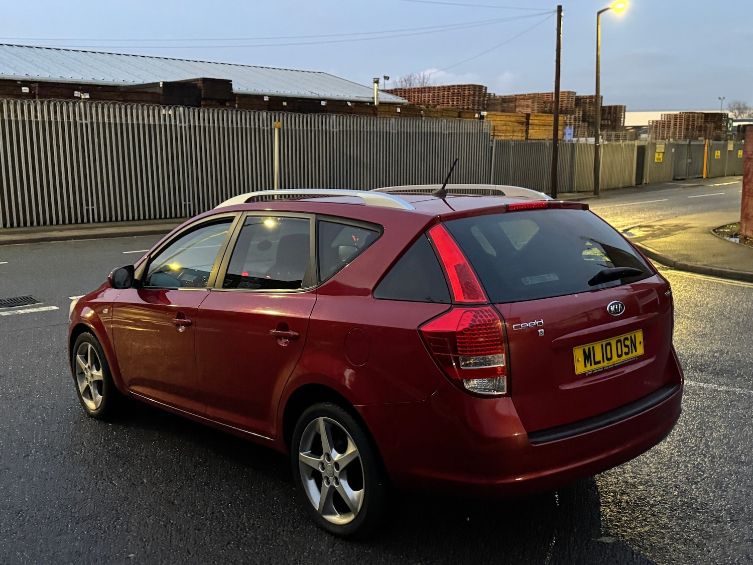 Used Kia Ceed 2010 for sale - 76940254: Photo 8