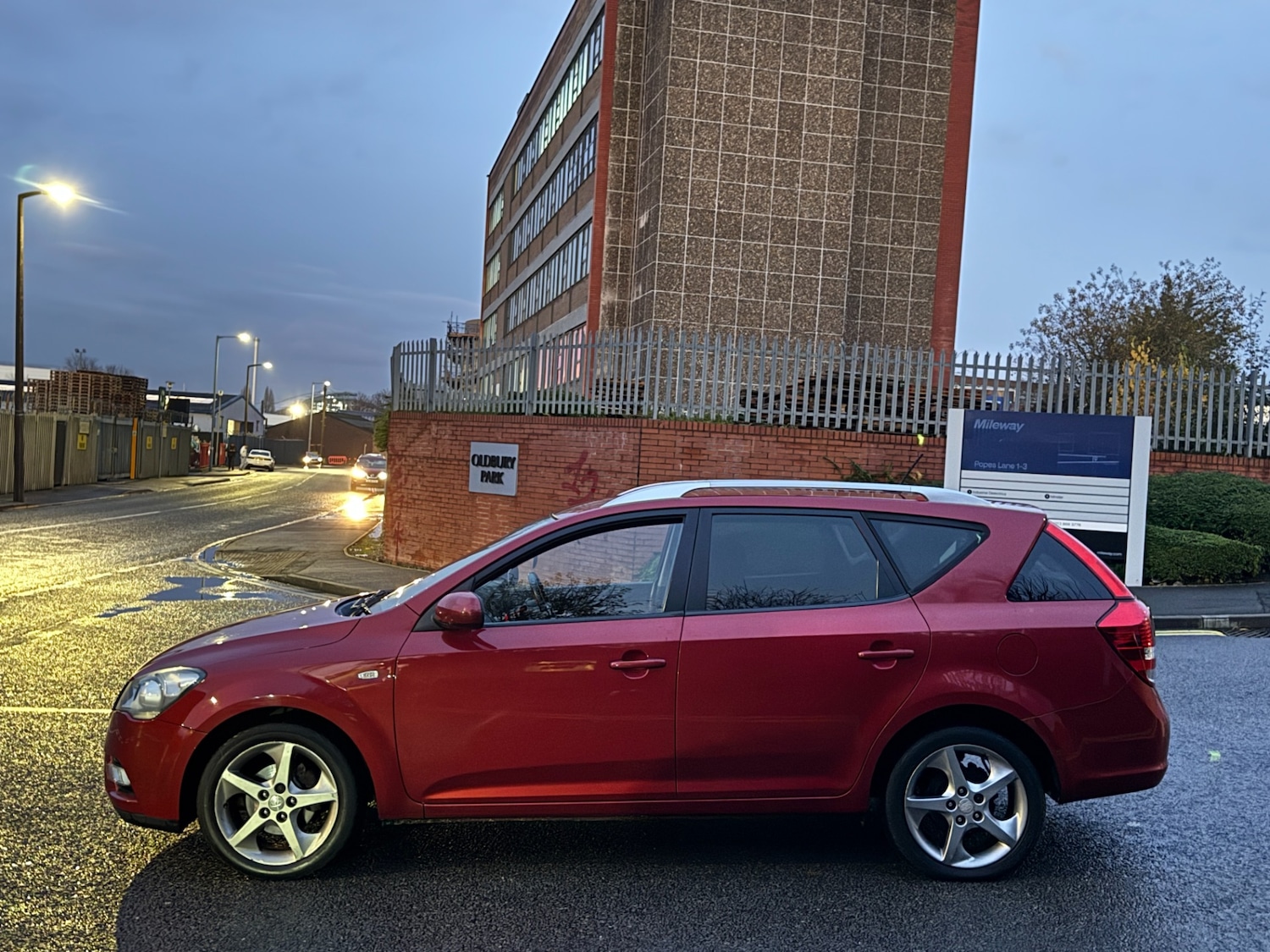 Used Kia Ceed 2010 for sale - 76940254: Photo 9