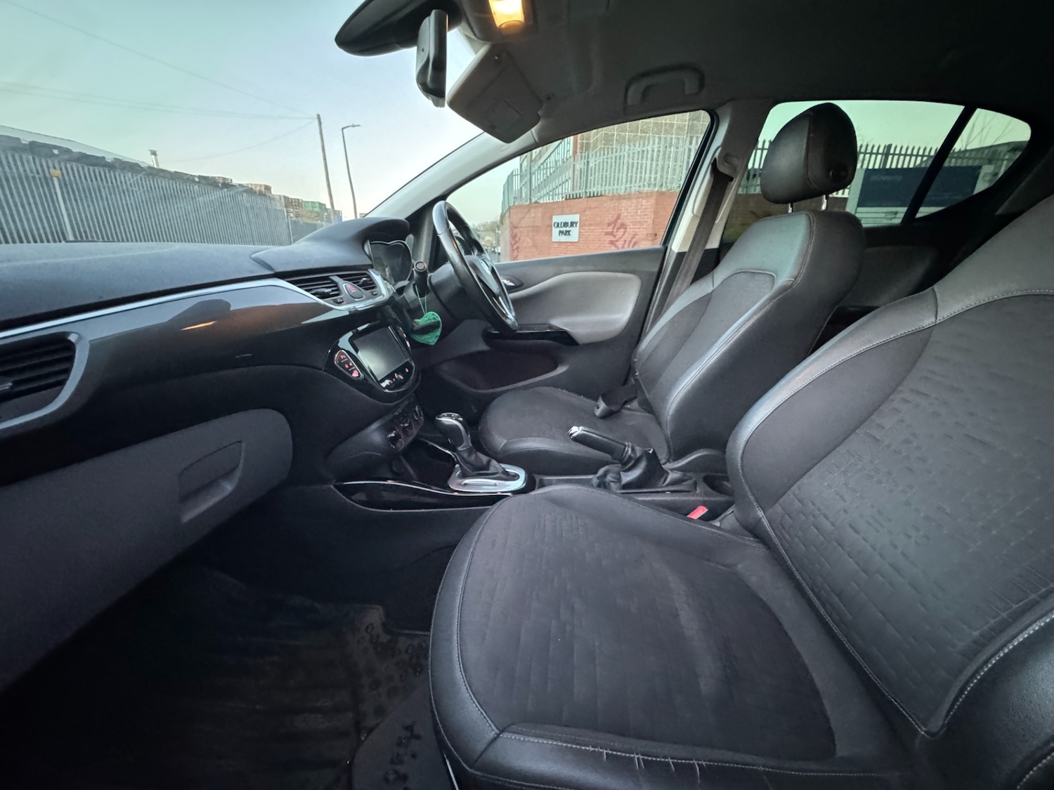 Used Vauxhall Corsa 2015 for sale - 77979963: Photo 14