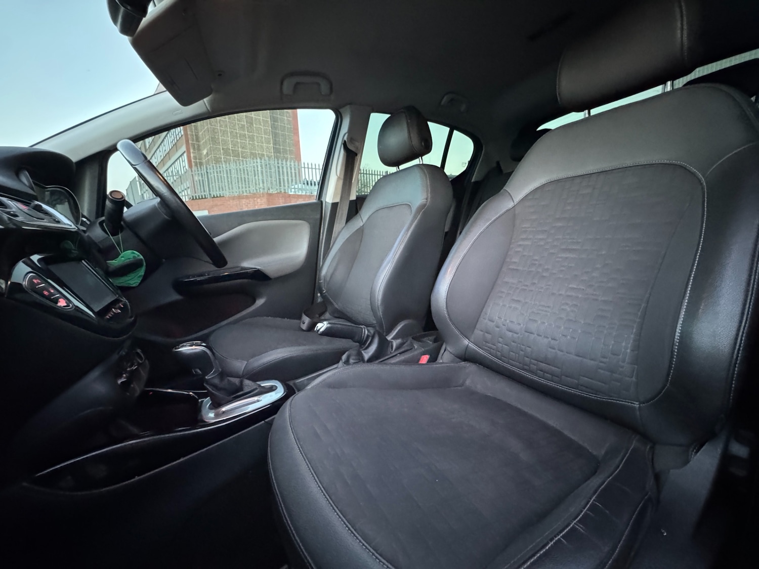 Used Vauxhall Corsa 2015 for sale - 77979963: Photo 15