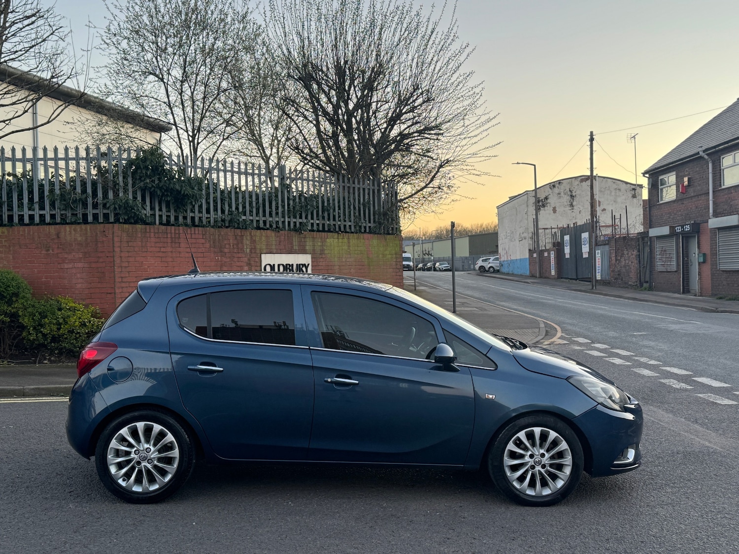 Used Vauxhall Corsa 2015 for sale - 77979963: Photo 5