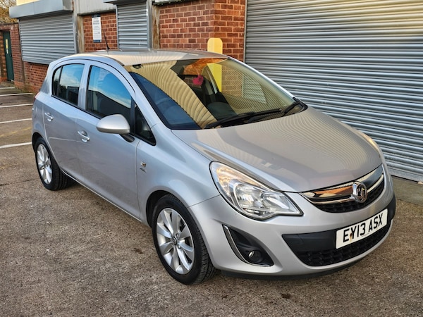 Used Vauxhall Corsa 2013 for sale - 73918056: Photo 3