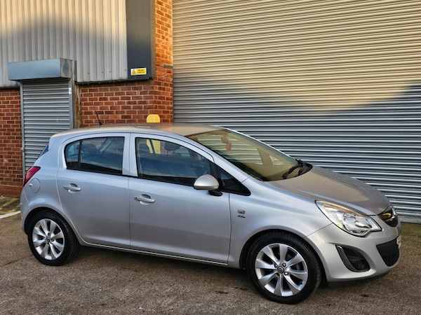 Used Vauxhall Corsa 2013 for sale - 73918056: Photo 5