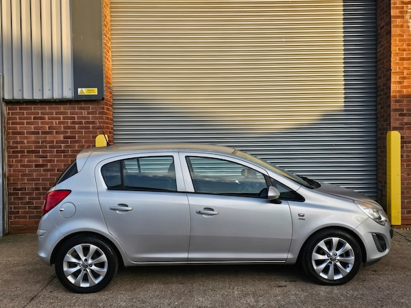 Used Vauxhall Corsa 2013 for sale - 73918056: Photo 6