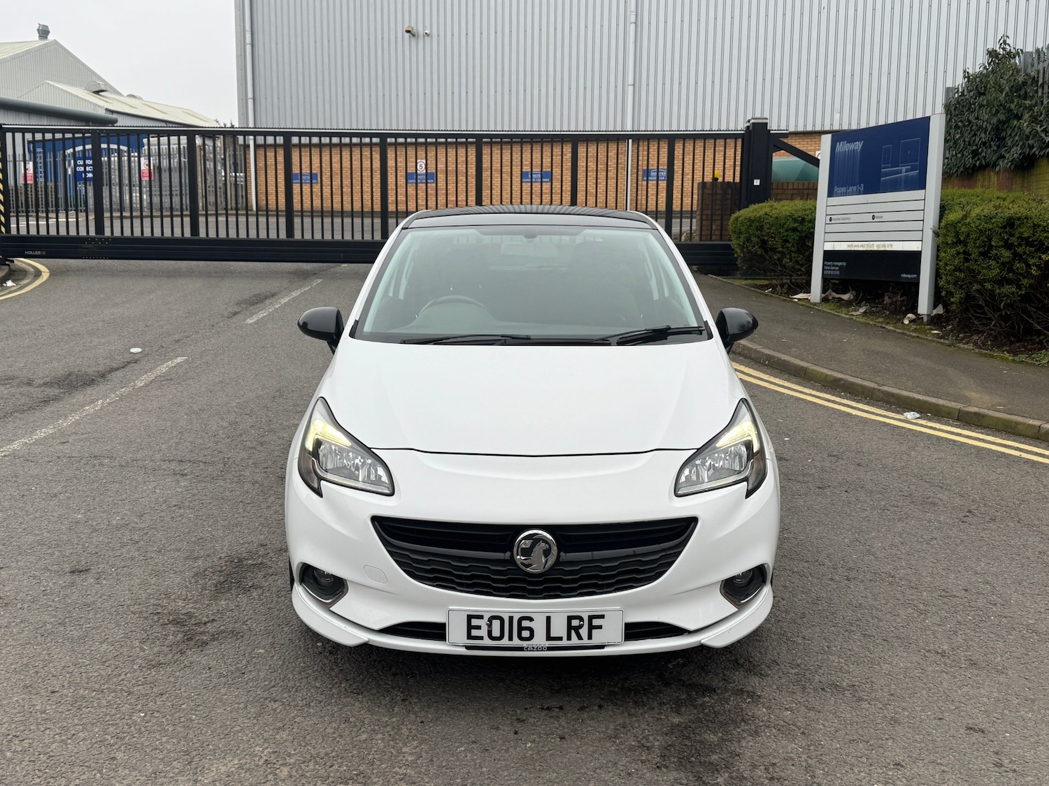 Used Vauxhall Corsa 2016 for sale - 77825922: Photo 4