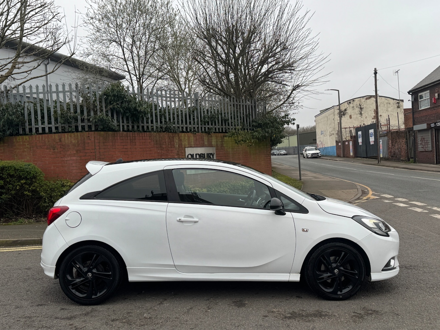 Used Vauxhall Corsa 2016 for sale - 77825922: Photo 5
