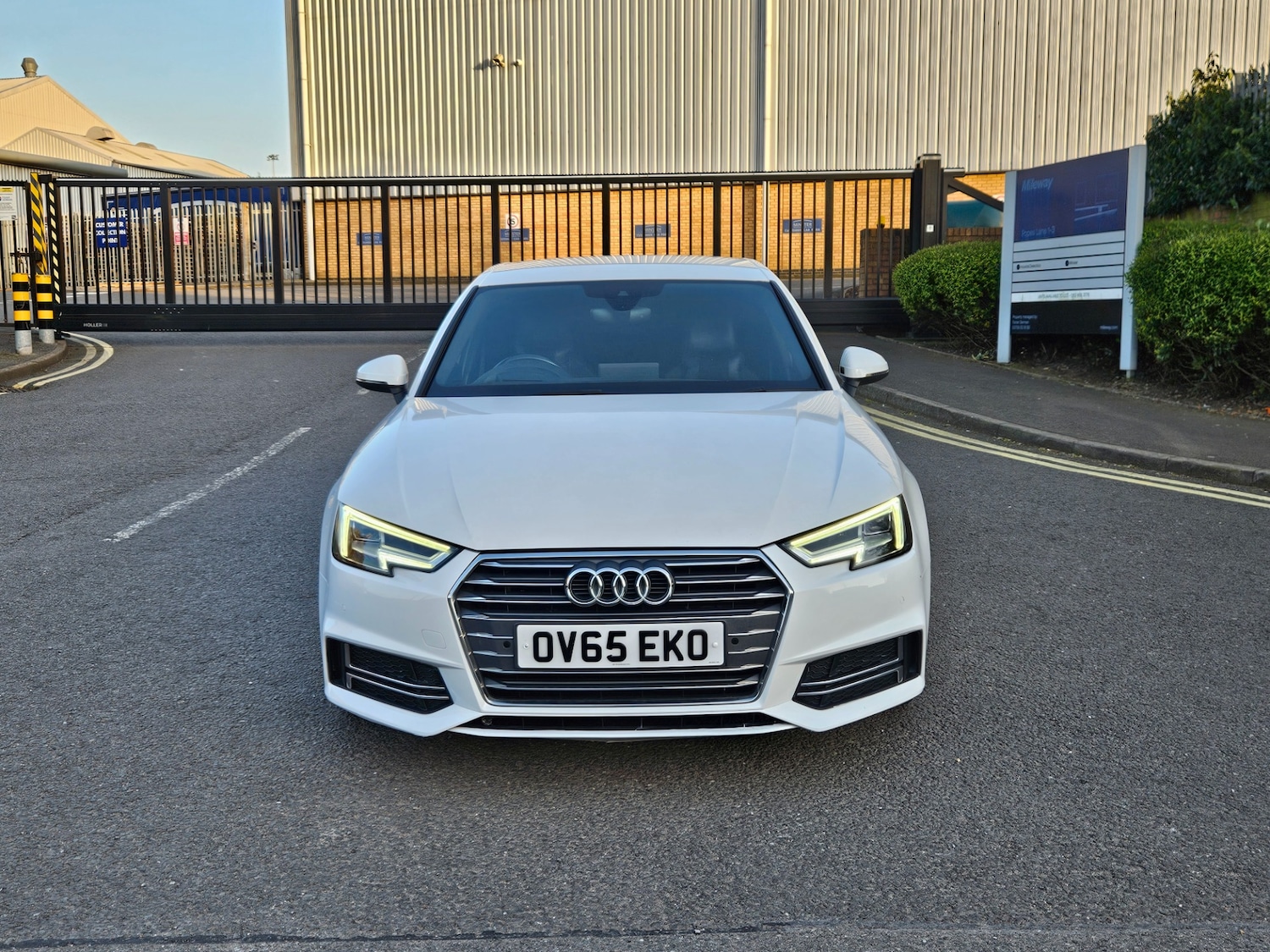 Used Audi A4 2015 for sale - 78175939: Photo 12