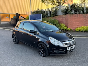 Used Vauxhall Corsa 2009 for sale - 79076821: Photo