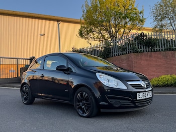 Used Vauxhall Corsa 2009 for sale - 79076821: Photo