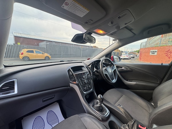 Used Vauxhall Astra 2013 for sale - 74545306: Photo 13