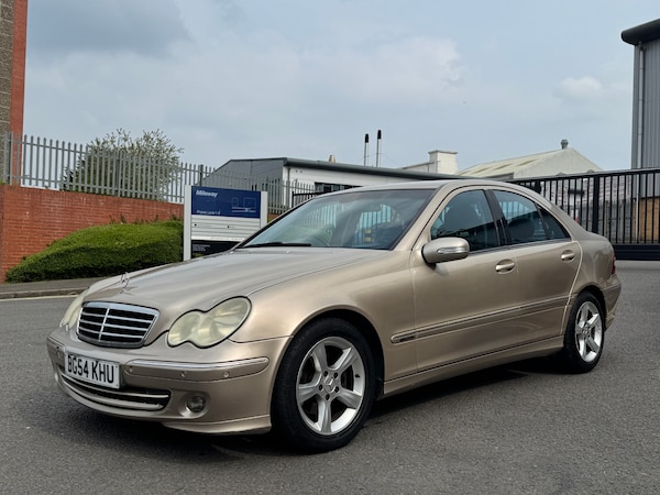 Used Mercedes-Benz C-Class 2004 for sale - 74487321: Photo 10