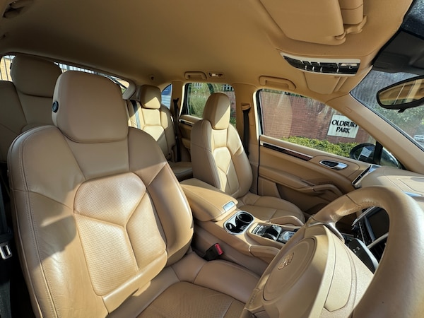 Used Porsche Cayenne 2013 for sale - 74830807: Photo 15