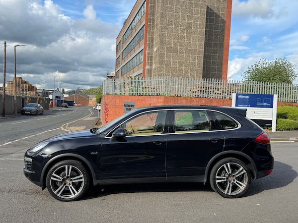 Used Porsche Cayenne 2013 for sale - 74830807: Photo 9