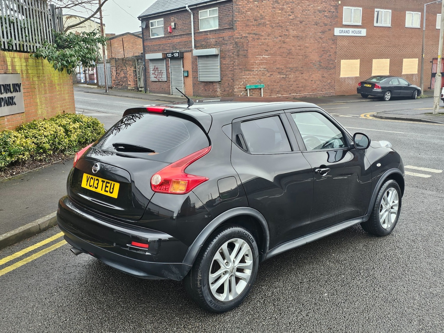 Vehicle 6