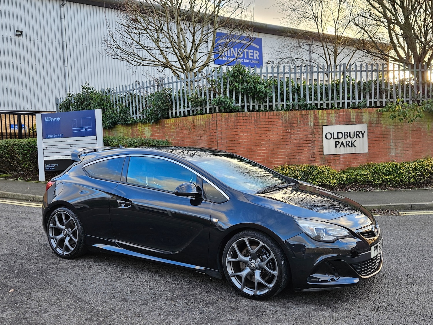 Used Vauxhall Astra GTC 2013 for sale - 77121288: Photo 3