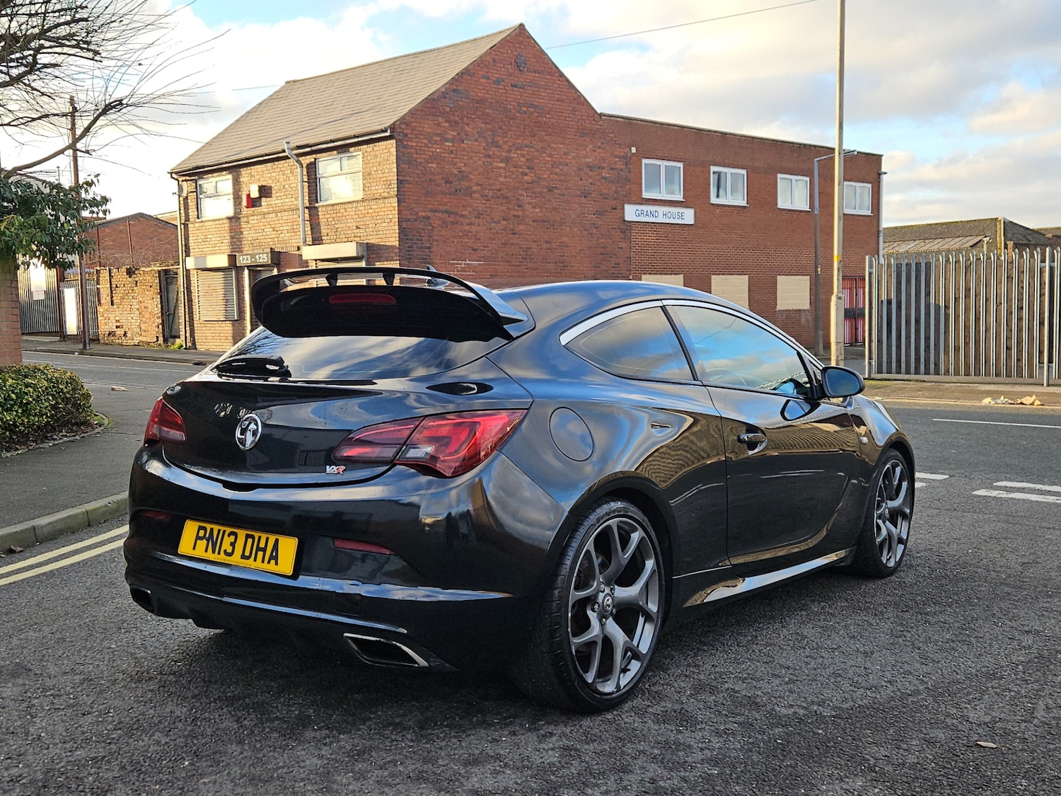 Used Vauxhall Astra GTC 2013 for sale - 77121288: Photo 5