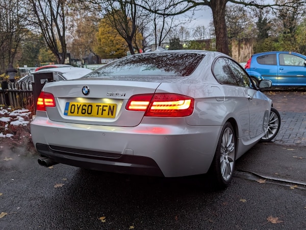 Used BMW 3 Series 2010 for sale - 72949838: Photo 12