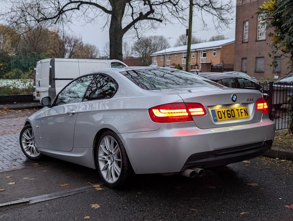 Used BMW 3 Series 2010 for sale - 72949838: Photo 5