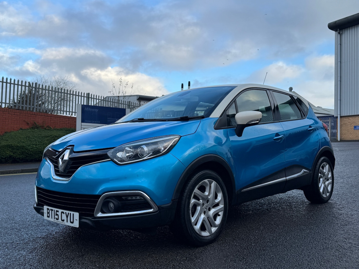 Used Renault Captur 2015 for sale - 77204976: Photo 11