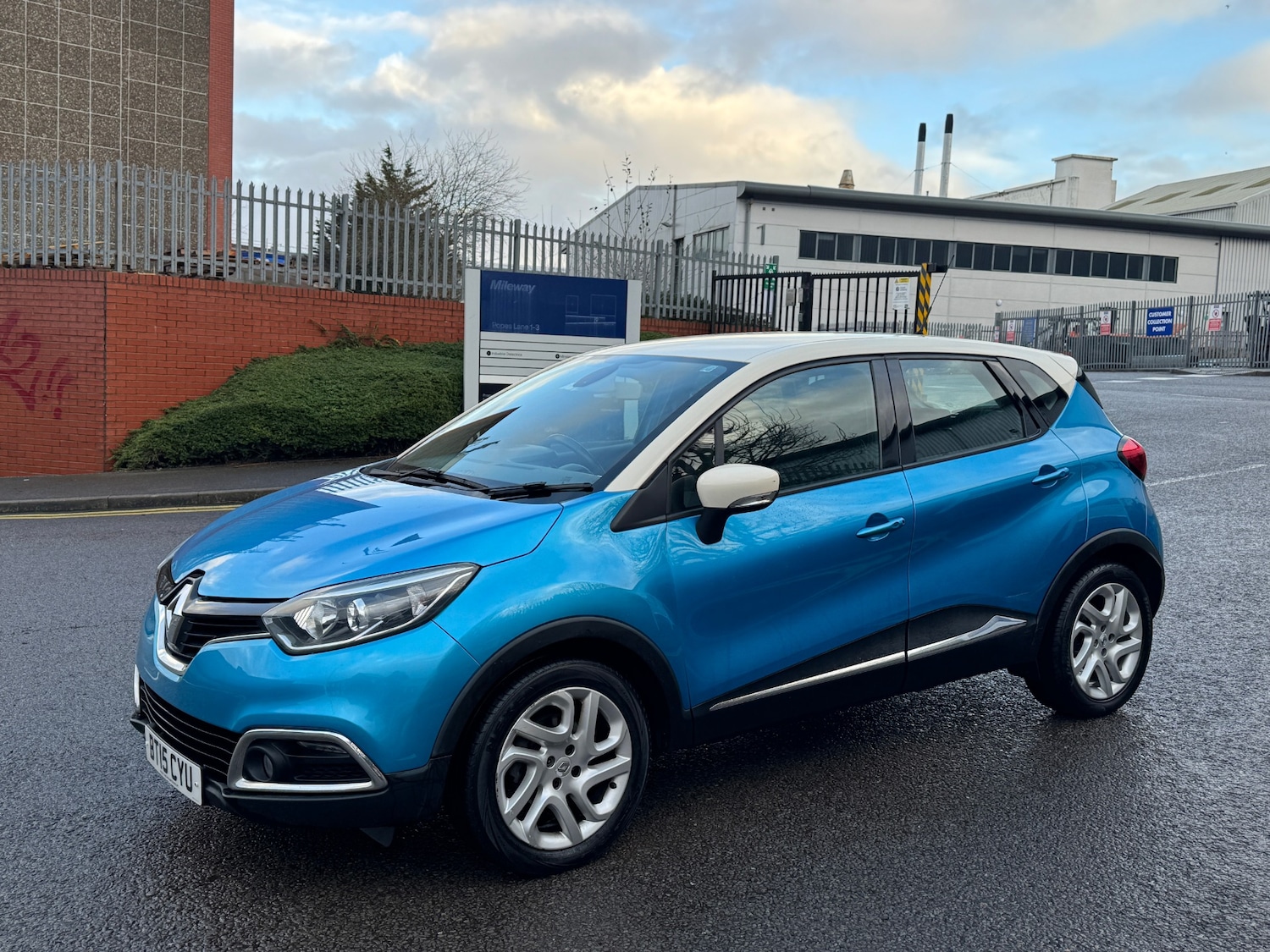 Used Renault Captur 2015 for sale - 77204976: Photo 12