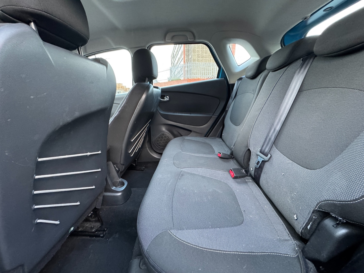 Used Renault Captur 2015 for sale - 77204976: Photo 16