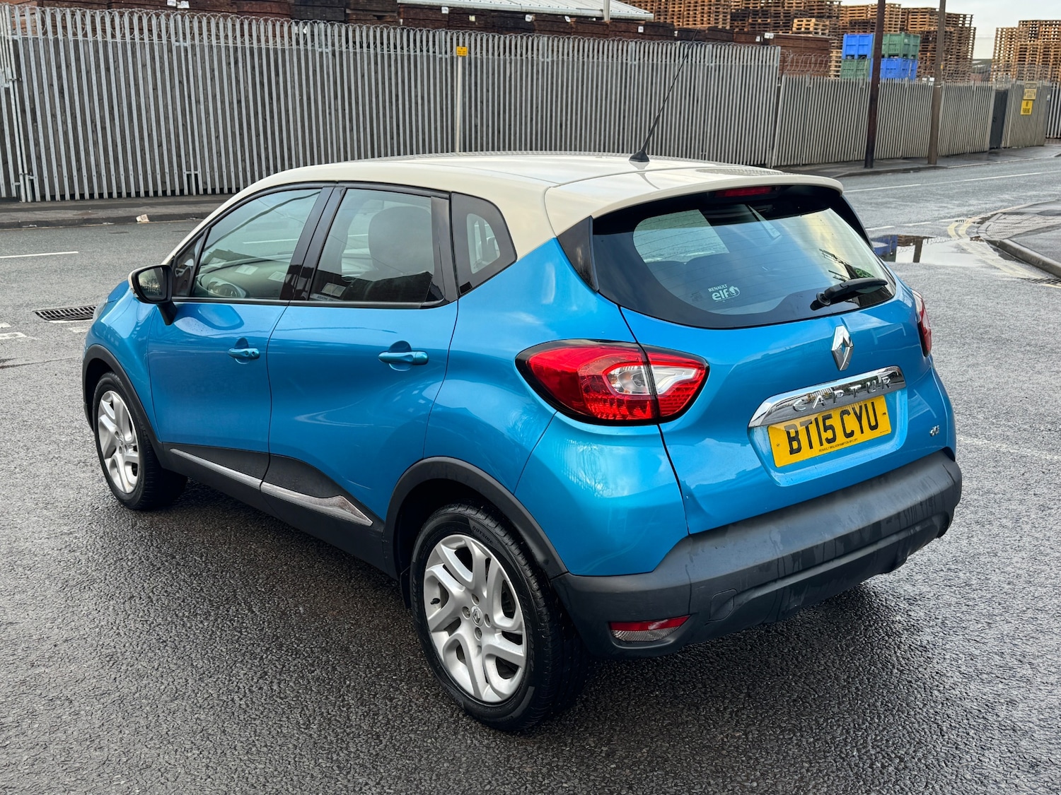 Used Renault Captur 2015 for sale - 77204976: Photo 8