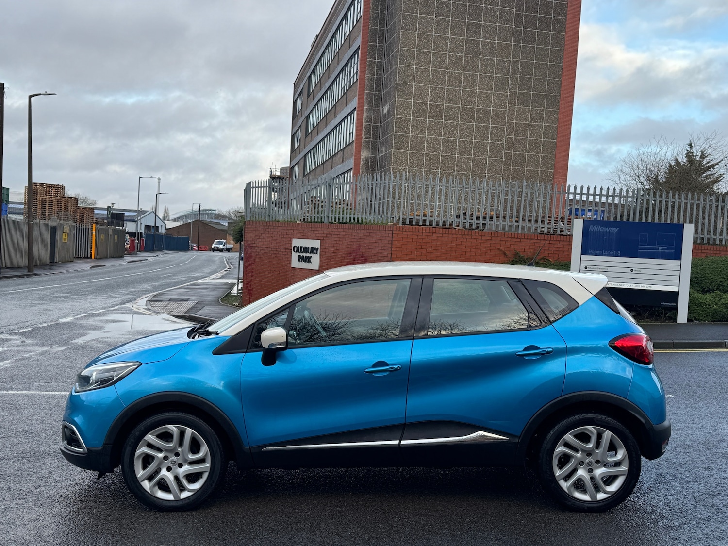 Used Renault Captur 2015 for sale - 77204976: Photo 9