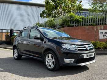 Used Dacia Sandero Stepway 2015 for sale - 74800701: Photo