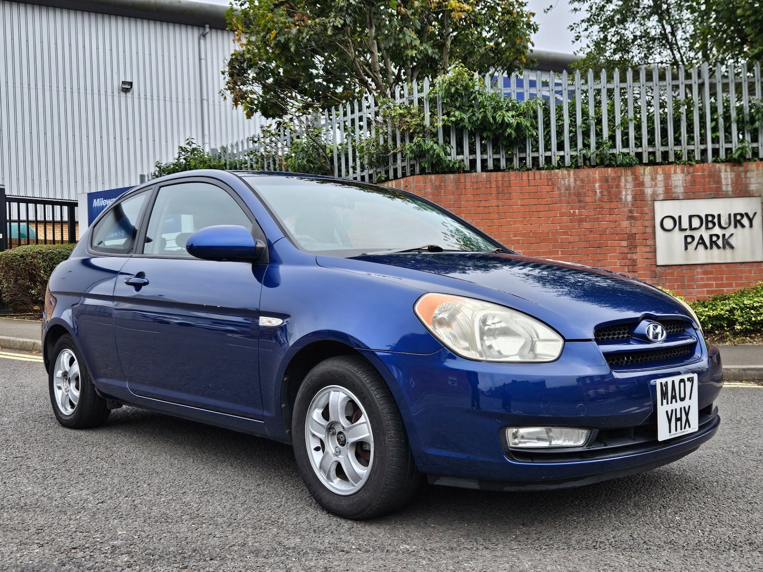 Used Hyundai Accent 2007 for sale - 76226152: Photo 2