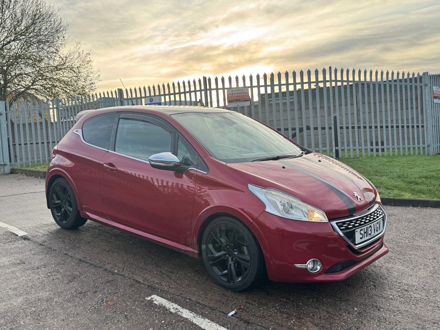 Used Peugeot 208 2013 for sale - 77008904: Photo 1