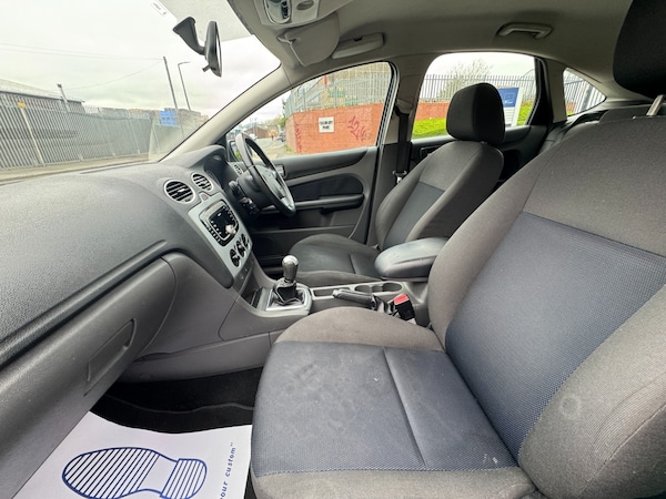 Used Ford Focus 2007 for sale - 74141331: Photo 14
