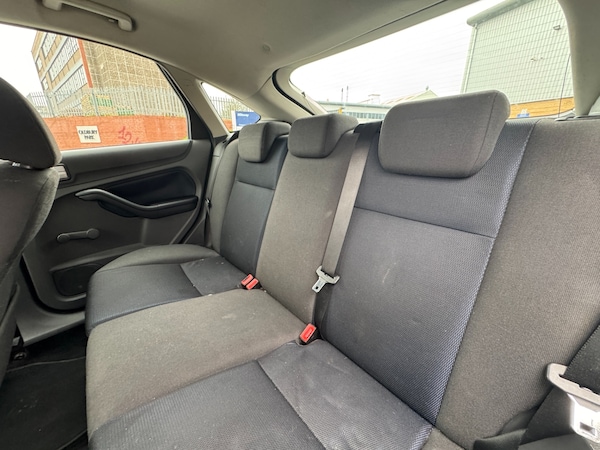 Used Ford Focus 2007 for sale - 74141331: Photo 16