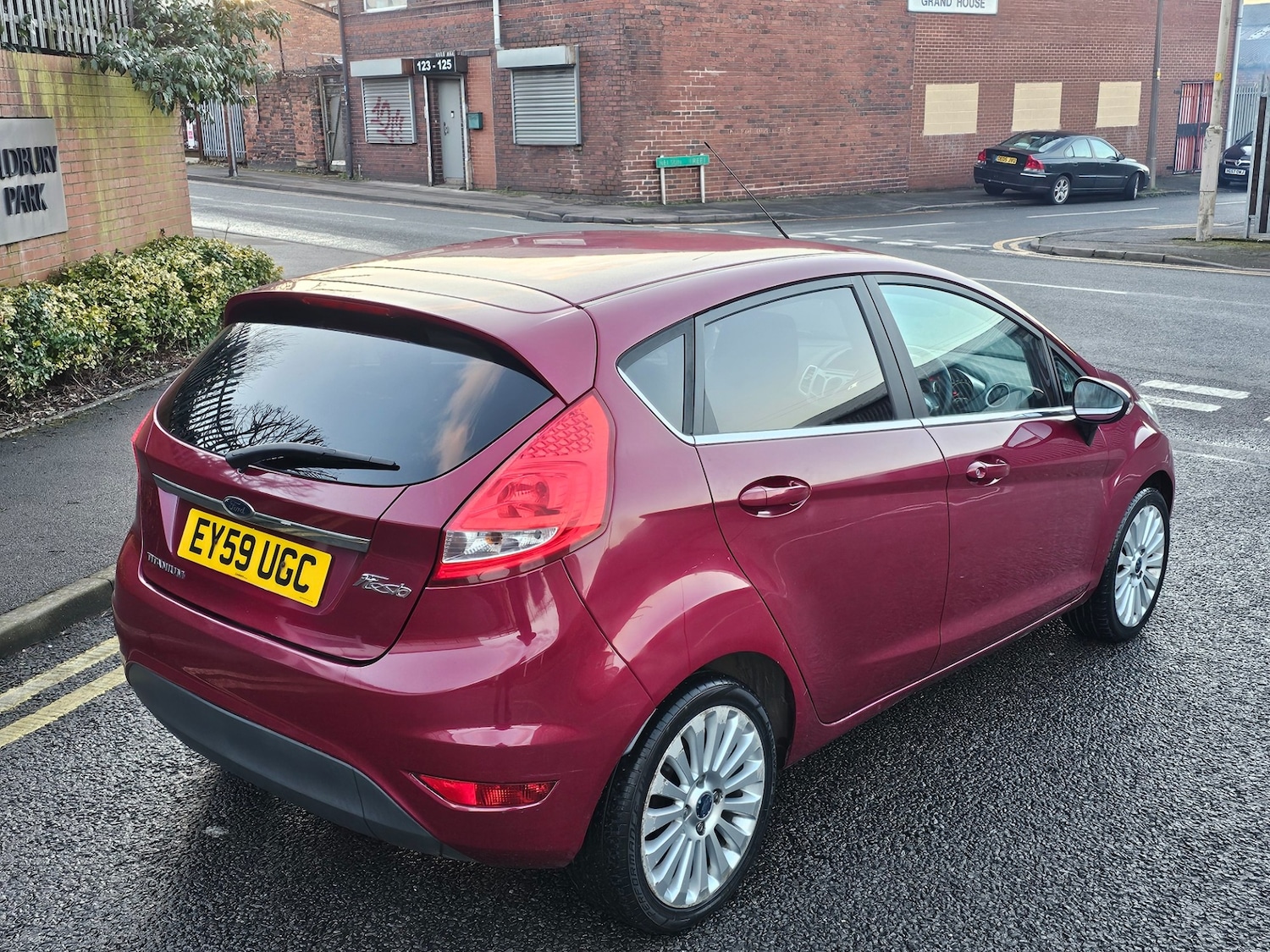 Vehicle 6