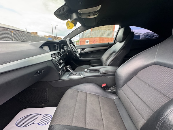 Used Mercedes-Benz C-Class 2013 for sale - 74714455: Photo 14