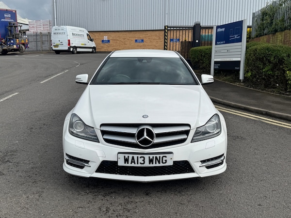 Used Mercedes-Benz C-Class 2013 for sale - 74714455: Photo 4