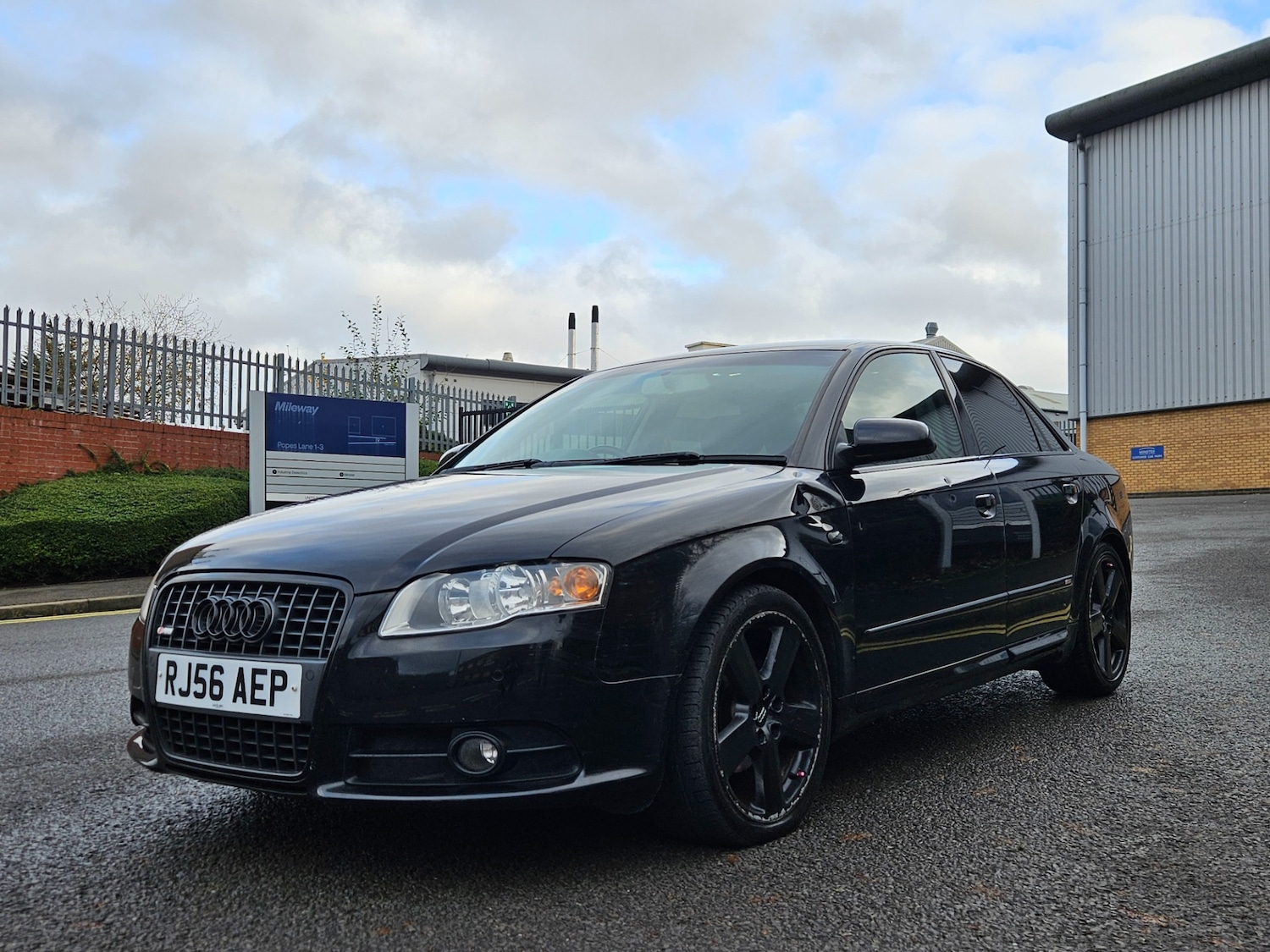 Used Audi A4 2006 for sale - 76971167: Photo 10