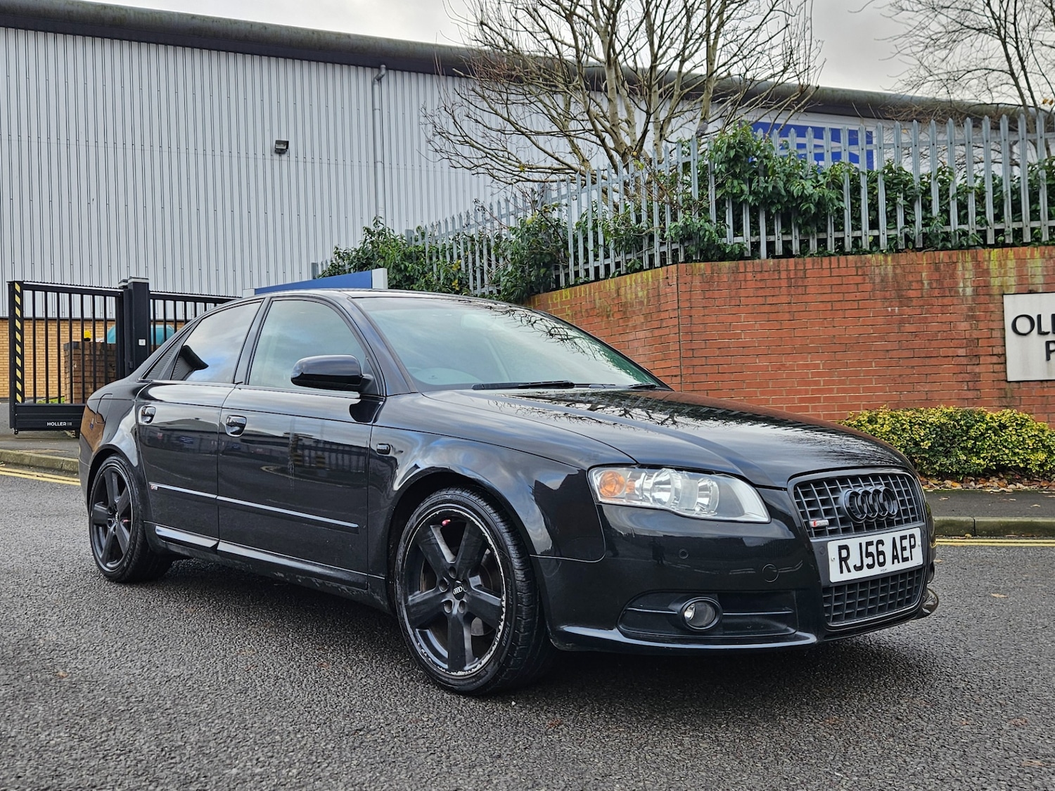 Used Audi A4 2006 for sale - 76971167: Photo 2