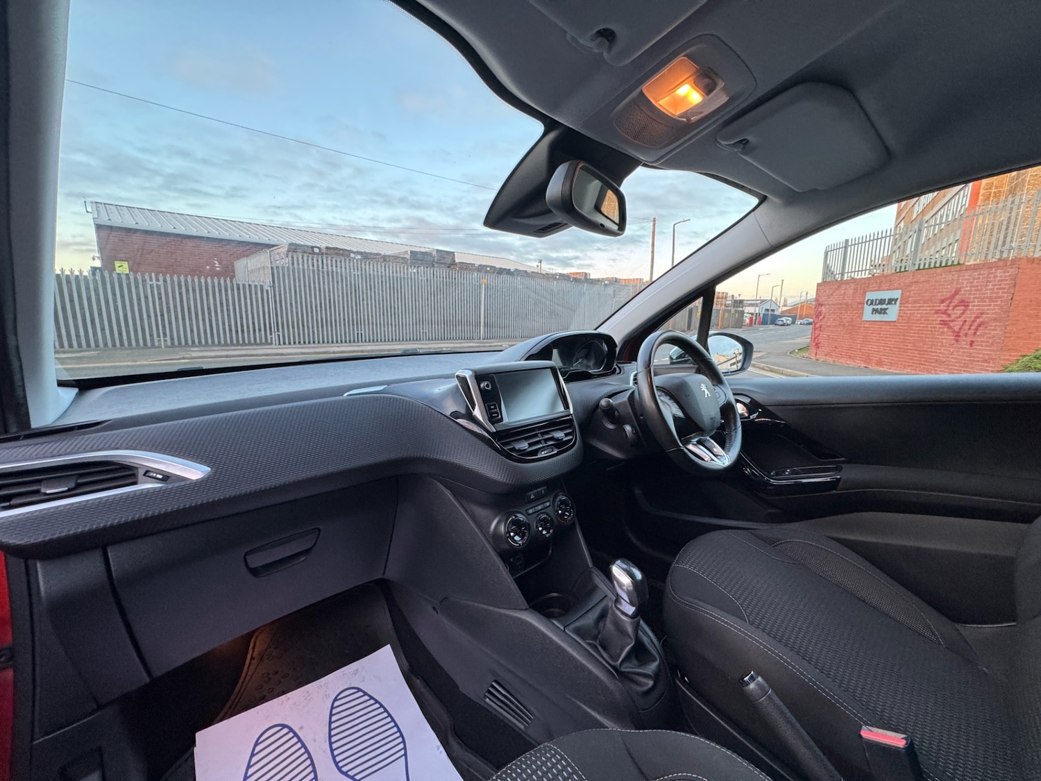 Used Peugeot 208 2015 for sale - 77061721: Photo 13