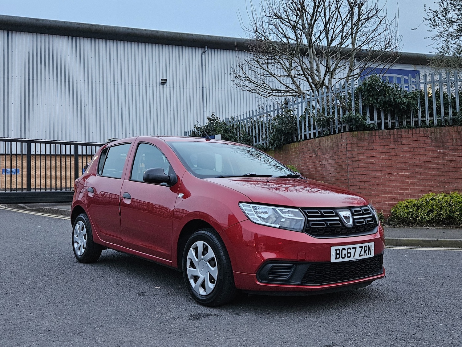 Used Dacia Sandero 2017 for sale - 78025342: Photo 2