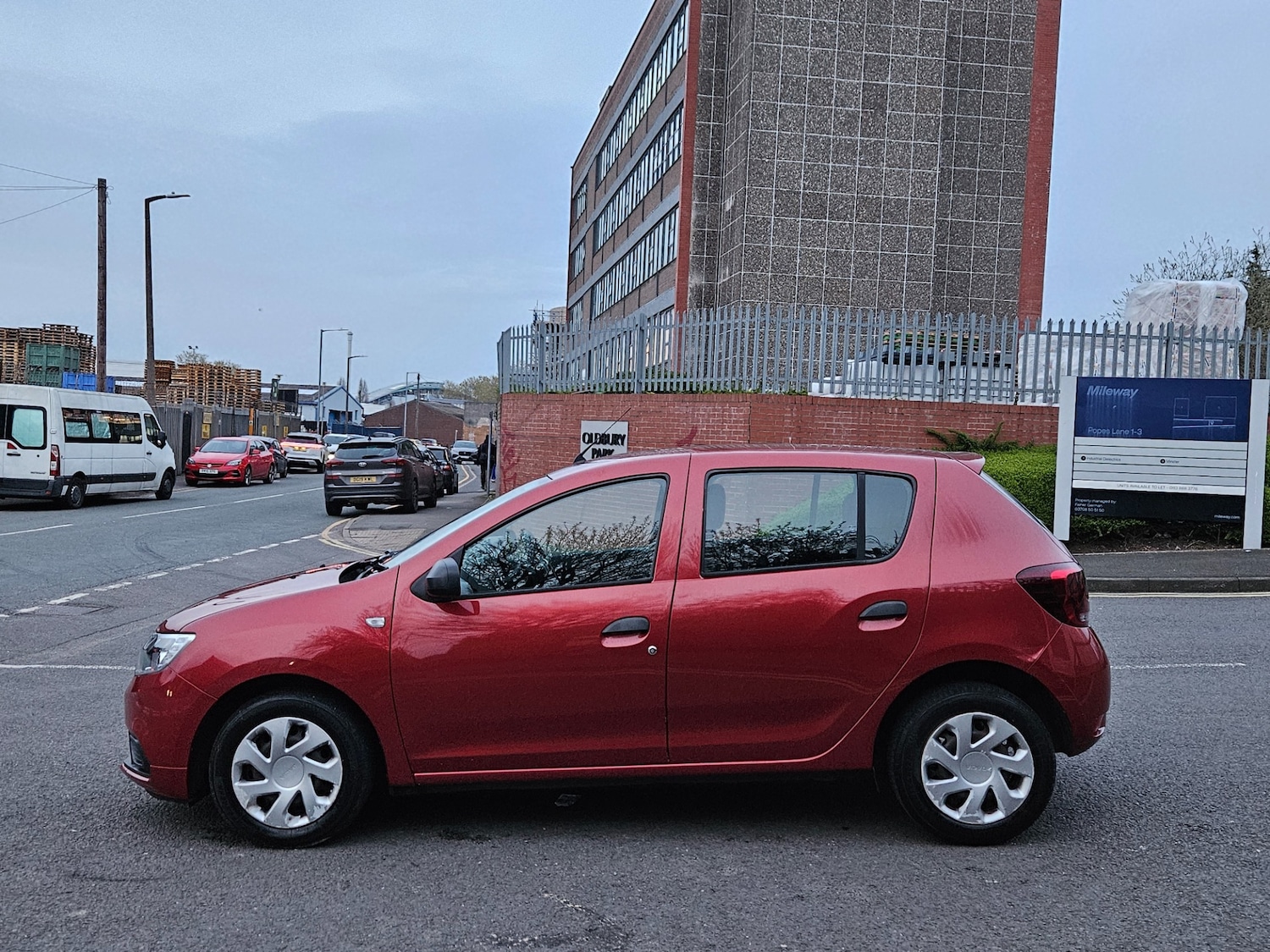 Used Dacia Sandero 2017 for sale - 78025342: Photo 9